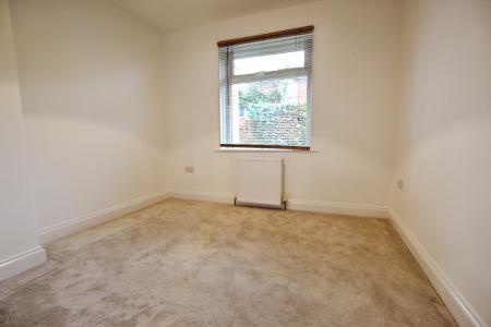 2 bedroom Bungalow for sale in Brighton Avenue, Morley, LS27
