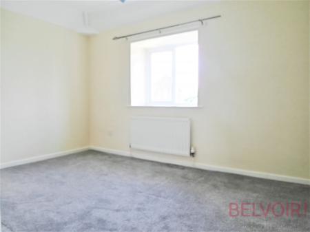 2 bedroom Terraced House for sale in Hepworth Avenue, Churwell, LS27