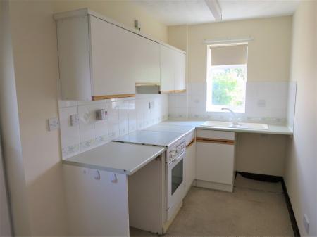 1 bedroom Town house to let in Falcon Mews, Morley, LS27