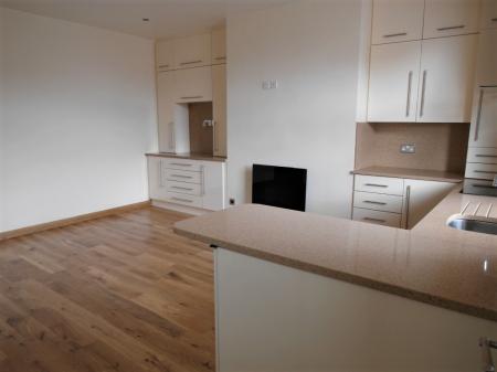 1 bedroom Terraced House to let in Bruntcliffe Road, Morley, LS27