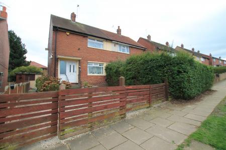 Albert Drive, Morley, LS27
