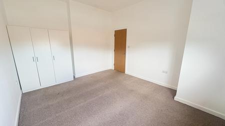 2 bedroom Apartment to let in Peel Street, Morley, LS27
