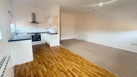 2 bedroom Apartment to let in Peel Street, Morley, LS27