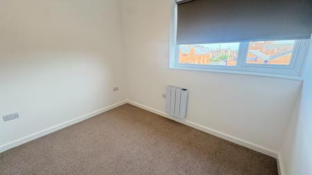 2 bedroom Apartment to let in Peel Street, Morley, LS27