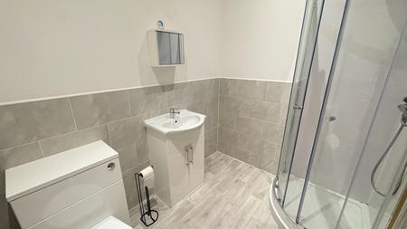 2 bedroom Apartment to let in Peel Street, Morley, LS27