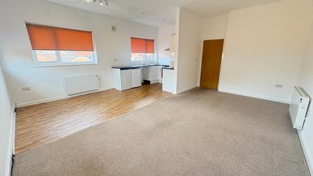 2 bedroom Apartment to let in Peel Street, Morley, LS27