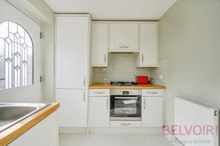 2 bedroom Town house for sale in Dartmouth Mews, Morley, LS27