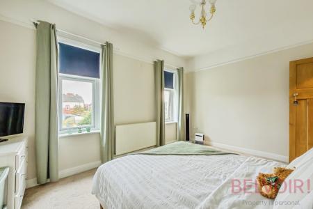 2 bedroom Terraced House for sale in Unity Street, Carlton, WF3