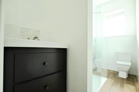 2 bedroom Terraced House to let in Troy Road, Morley, LS27