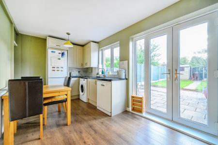 3 bedroom Terraced House for sale in Clough Street, Morley, LS27
