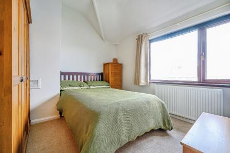 3 bedroom Terraced House for sale in Clough Street, Morley, LS27