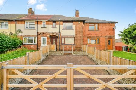 3 bedroom Terraced House for sale in Clough Street, Morley, LS27