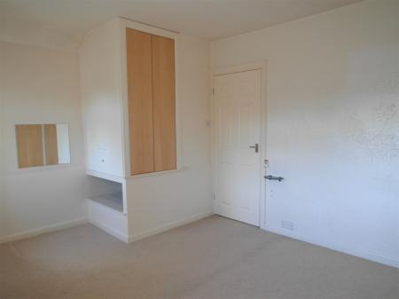 2 bedroom Semi-detached house to let in Winrose Avenue, Middleton, LS10