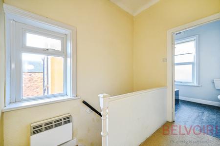 1 bedroom Terraced House for sale in East Park Street, Morley, LS27