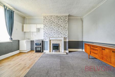 1 bedroom Terraced House for sale in East Park Street, Morley, LS27