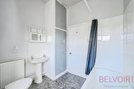 1 bedroom Terraced House for sale in East Park Street, Morley, LS27