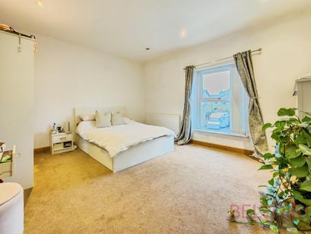 2 bedroom Terraced House for sale in Ackroyd Street, Morley, LS27