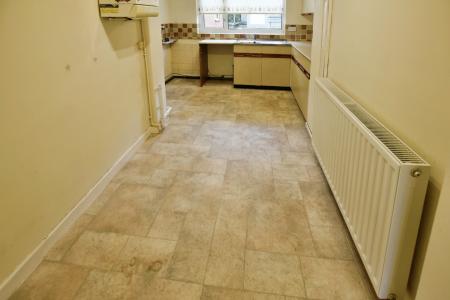 3 bedroom Detached house for sale in 23 Bryn Glas, Rhosllanerchrugog, LL14