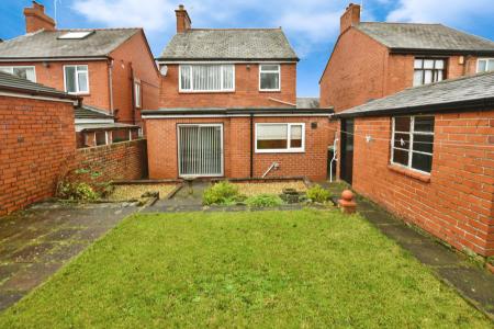 3 bedroom Detached house for sale in 23 Bryn Glas, Rhosllanerchrugog, LL14