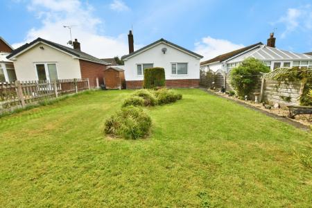 2 bedroom Detached bungalow for sale in 9 Bryn Siriol, Coedpoeth, LL11