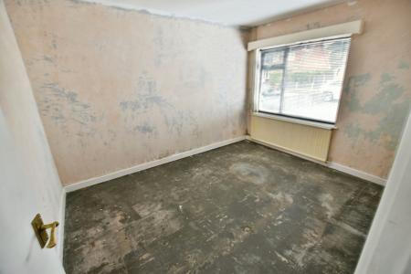 2 bedroom Detached bungalow for sale in 9 Bryn Siriol, Coedpoeth, LL11