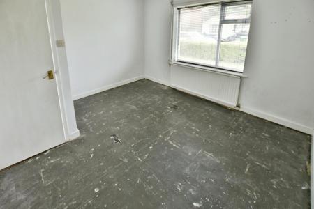 2 bedroom Detached bungalow for sale in 9 Bryn Siriol, Coedpoeth, LL11