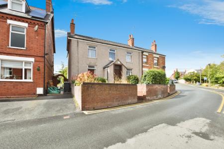 Chapel Street, Ponciau, LL14