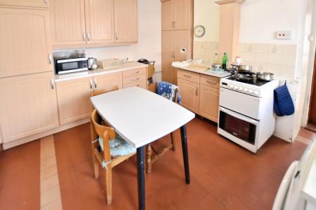 3 bedroom Semi-detached house for sale in Chapel Street, Ponciau, LL14