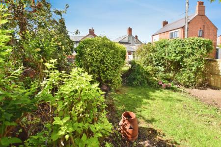 3 bedroom Semi-detached house for sale in Chapel Street, Ponciau, LL14