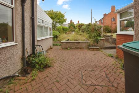 3 bedroom Semi-detached house for sale in Chapel Street, Ponciau, LL14