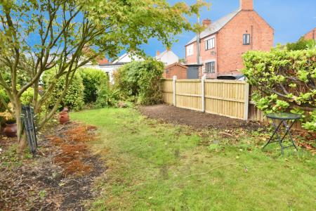 3 bedroom Semi-detached house for sale in Chapel Street, Ponciau, LL14