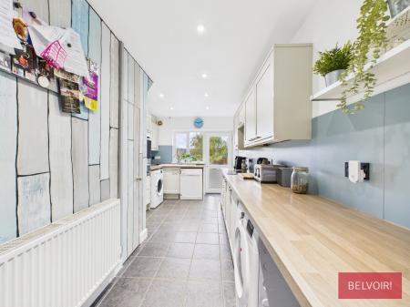 3 bedroom Terraced House for sale in Heol Hafod, Coedpoeth, LL11