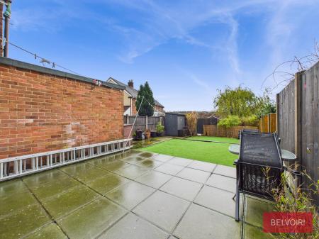 3 bedroom Terraced House for sale in Heol Hafod, Coedpoeth, LL11