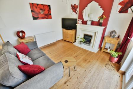 4 bedroom Detached house for sale in High Street, Coedpoeth, LL11