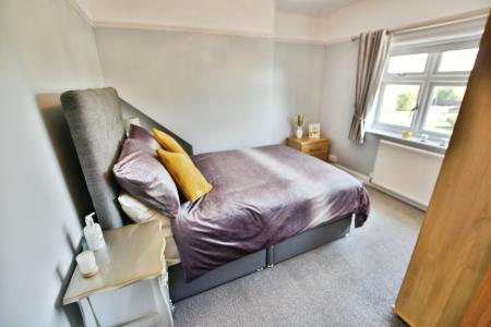 4 bedroom Detached house for sale in High Street, Coedpoeth, LL11