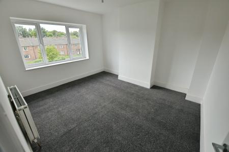 3 bedroom Terraced House for sale in Montgomery Road, Wrexham, LL13