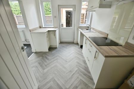 3 bedroom Terraced House for sale in Montgomery Road, Wrexham, LL13