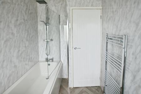 3 bedroom Terraced House for sale in Montgomery Road, Wrexham, LL13