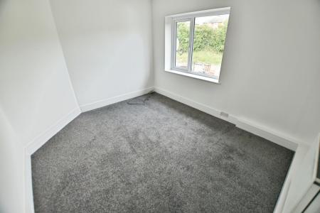 3 bedroom Terraced House for sale in Montgomery Road, Wrexham, LL13