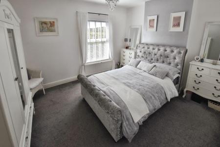 2 bedroom Semi-detached house for sale in Station Road, Pentre Broughton, LL11