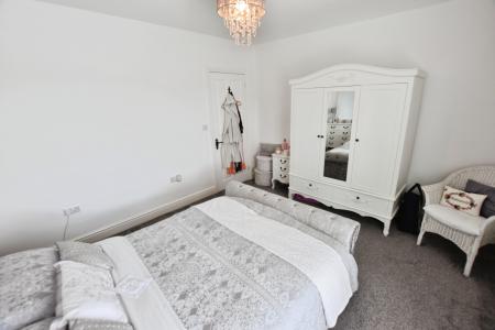 2 bedroom Semi-detached house for sale in Station Road, Pentre Broughton, LL11