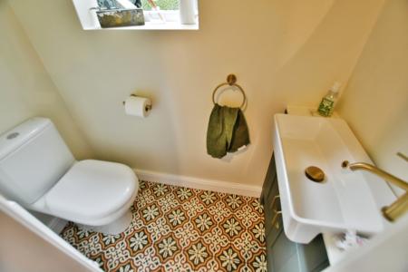 4 bedroom Detached house for sale in Station Road, Trevor, Llangollen, LL20