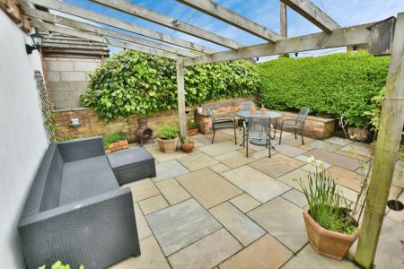 4 bedroom Detached house for sale in Station Road, Trevor, Llangollen, LL20