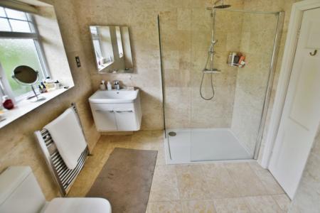 4 bedroom Detached house for sale in Station Road, Trevor, Llangollen, LL20