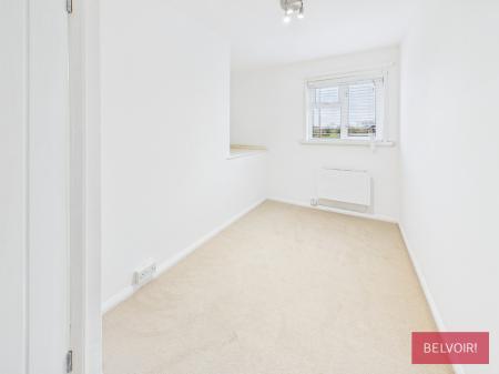 3 bedroom End of terrace house for sale in Greenfields, Burton, LL12