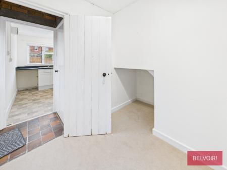 3 bedroom End of terrace house for sale in Greenfields, Burton, LL12