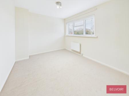 3 bedroom End of terrace house for sale in Greenfields, Burton, LL12