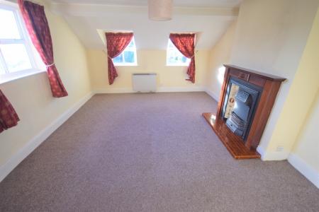 2 bedroom Flat to let in Chester Road, Lavister, Rossett, LL12