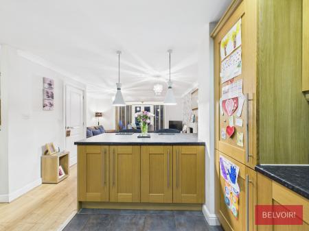 4 bedroom Semi-detached house for sale in Hardwick Drive, Gwersyllt, LL11