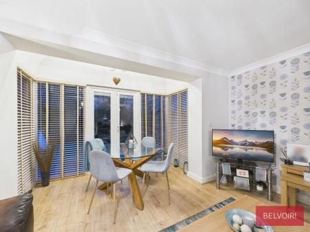 4 bedroom Semi-detached house for sale in Hardwick Drive, Gwersyllt, LL11